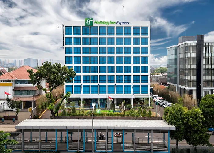 Holiday Inn Express Jakarta Matraman By Ihg