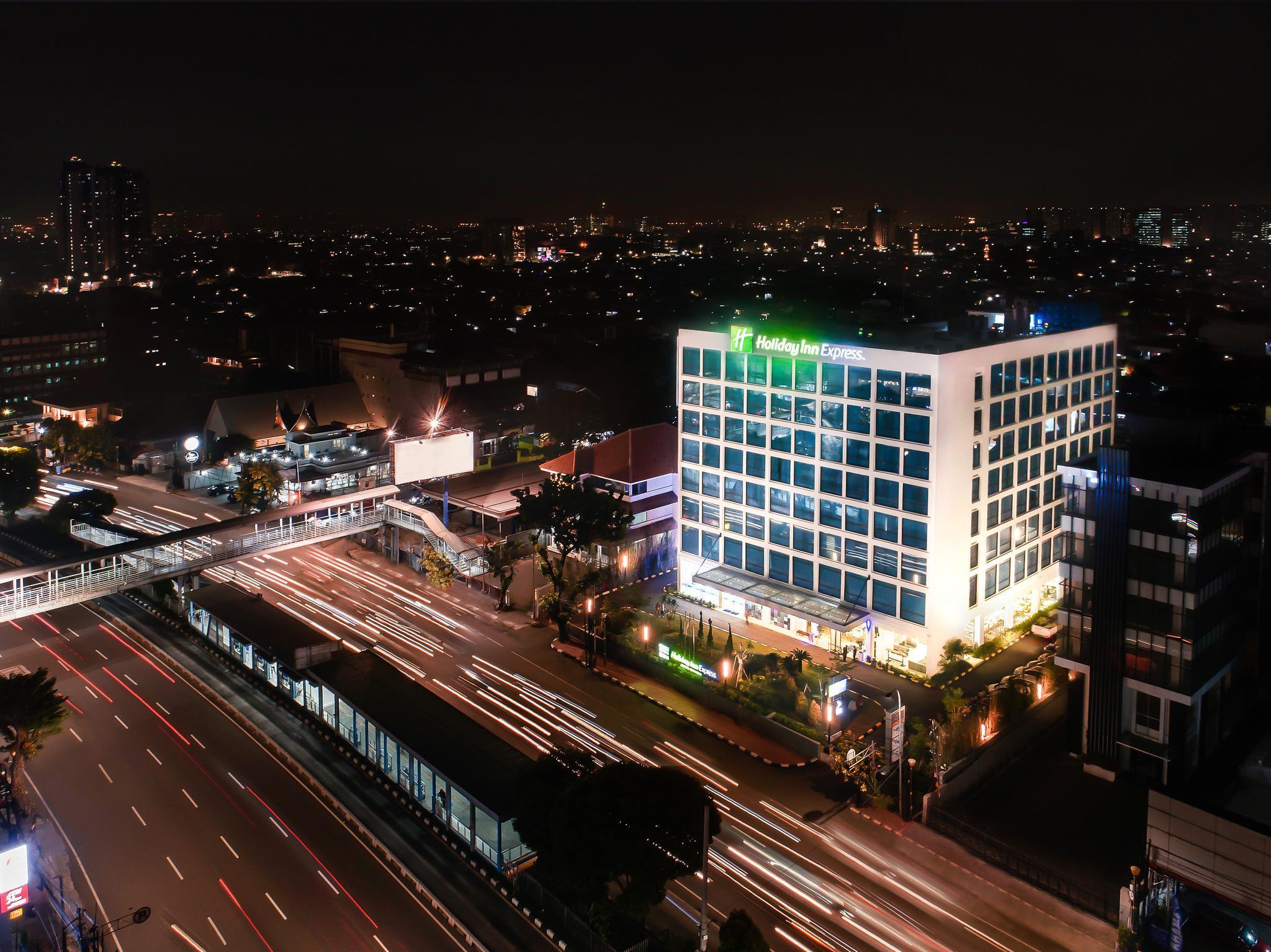 Express Matraman By Ihg Hotel 3*