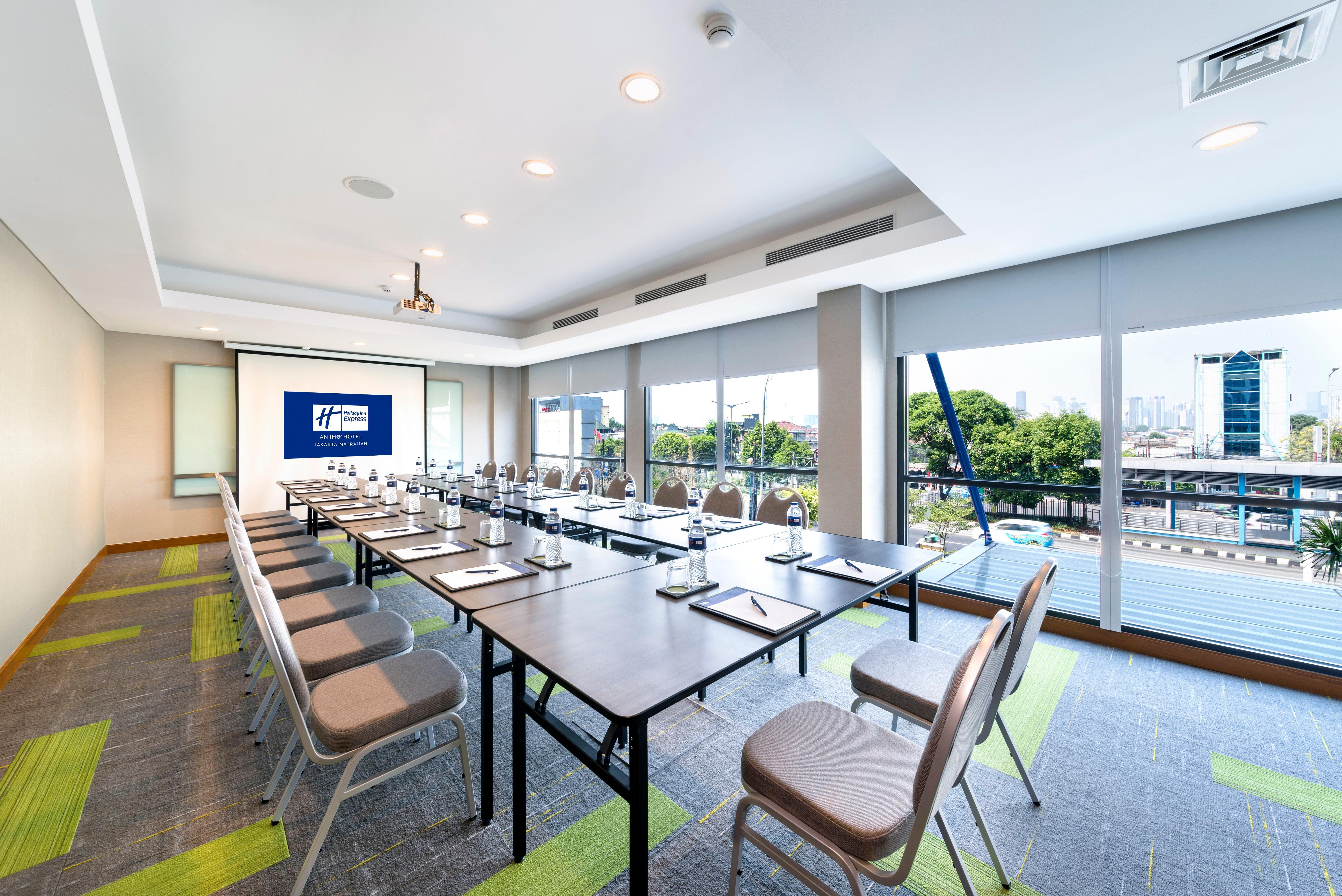 Express Matraman By Ihg Hotel 3*